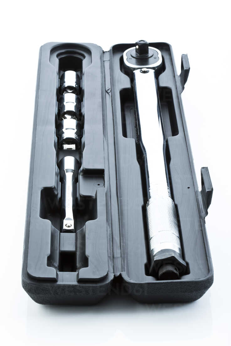 torque wrench storage, storing a torque wrench, torque wrench care, torque wrench maintenance